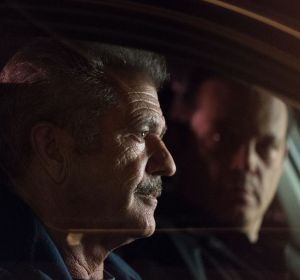 Los actores Mel Gibson y Vince Vaughn, en una escena de 'Dragged Across Concrete' Los actores Mel Gibson y Vince Vaughn, en una escena de 'Dragged Across Concrete'
