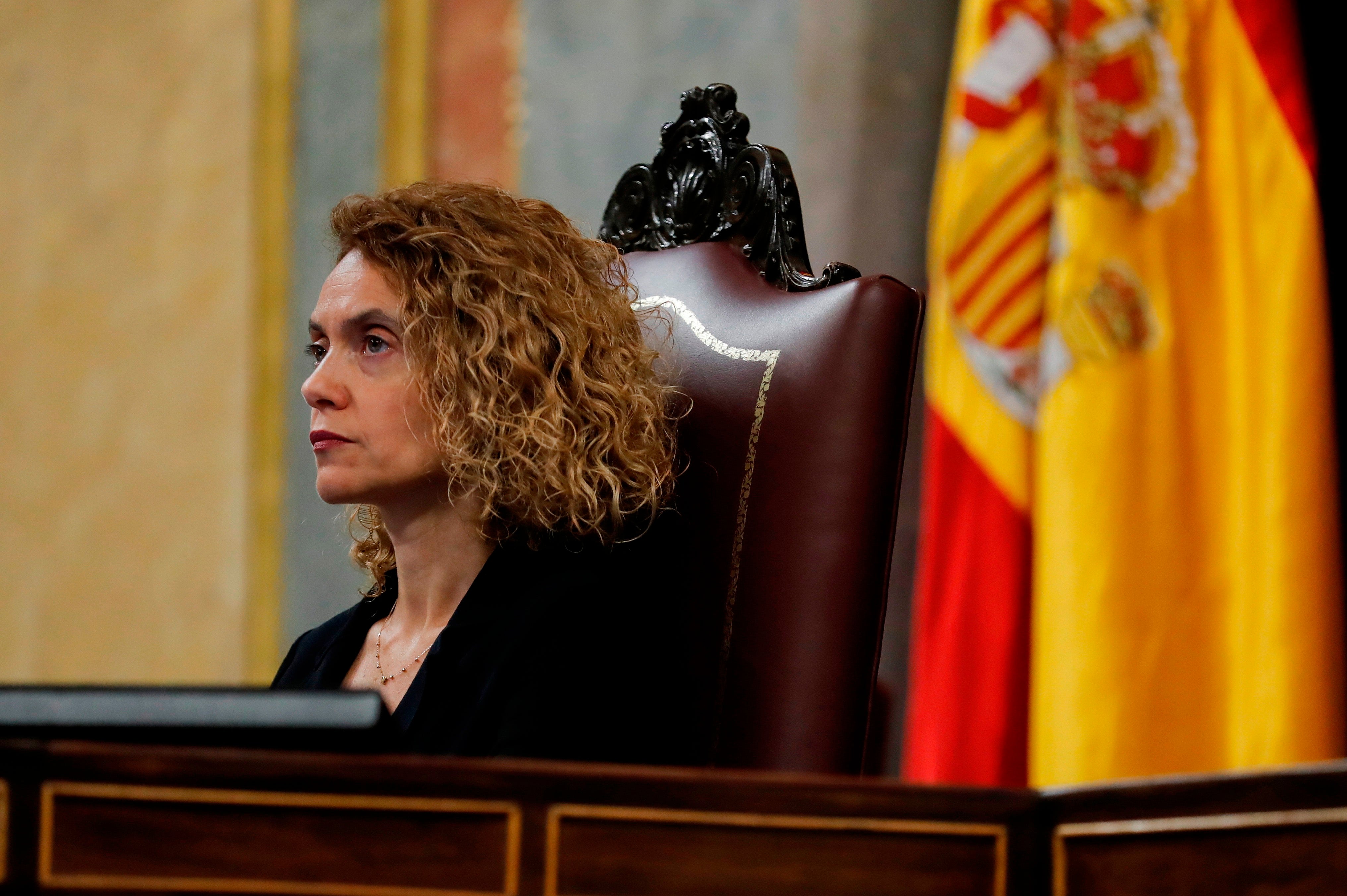 VOTA: ¿Comparte con la presidenta del Congreso que la acusación de Rufián al Rey de ser el diputado número 53 de Vox entra dentro de la libertad de expresión? VOTA: ¿Comparte con la presidenta del Congreso que la acusación de Rufián al Rey de ser el diputado número 53 de Vox entra dentro de la libertad de expresión?