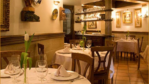 Asador de Castilla se prepara