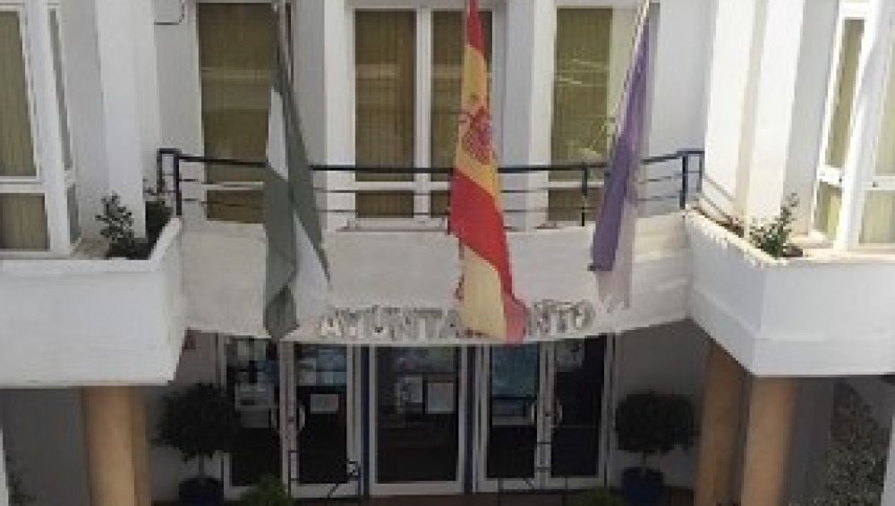Imagen del ayuntamiento de Cómpeta.