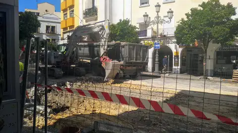 Obras en la intersección de Corredera con Esteve Obras en la intersección de Corredera con Esteve