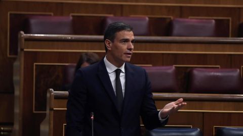 Pedro S&aacute;nchez en el Congreso de los Diputados donde se votar&aacute; la pr&oacute;rroga del estado de alarma 