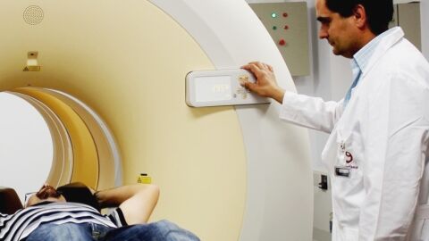 Prueba diagn&oacute;stica en el Hospital del Vinalop&oacute; de Elche.