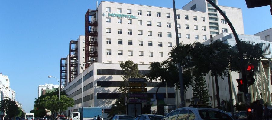 Hospital Puerta del Mar, de Cádiz Hospital Puerta del Mar, de Cádiz