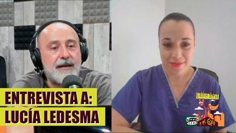 Luc&iacute;a Ledesma y su perro Harley