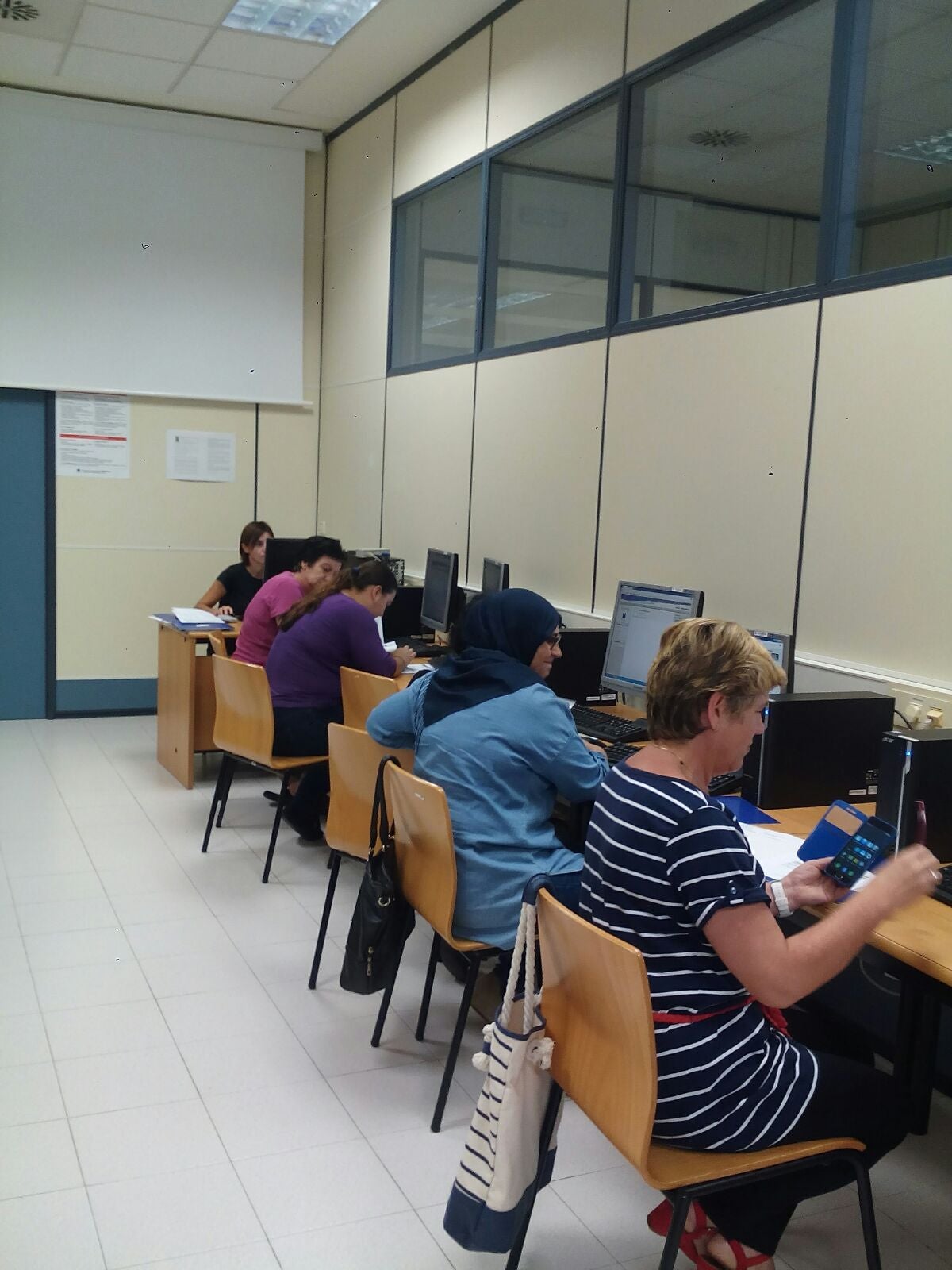 El Ayuntamiento de Almassora renueva el convenio con la Fundación Isonomia de la UJI El Ayuntamiento de Almassora renueva el convenio con la Fundación Isonomia de la UJI