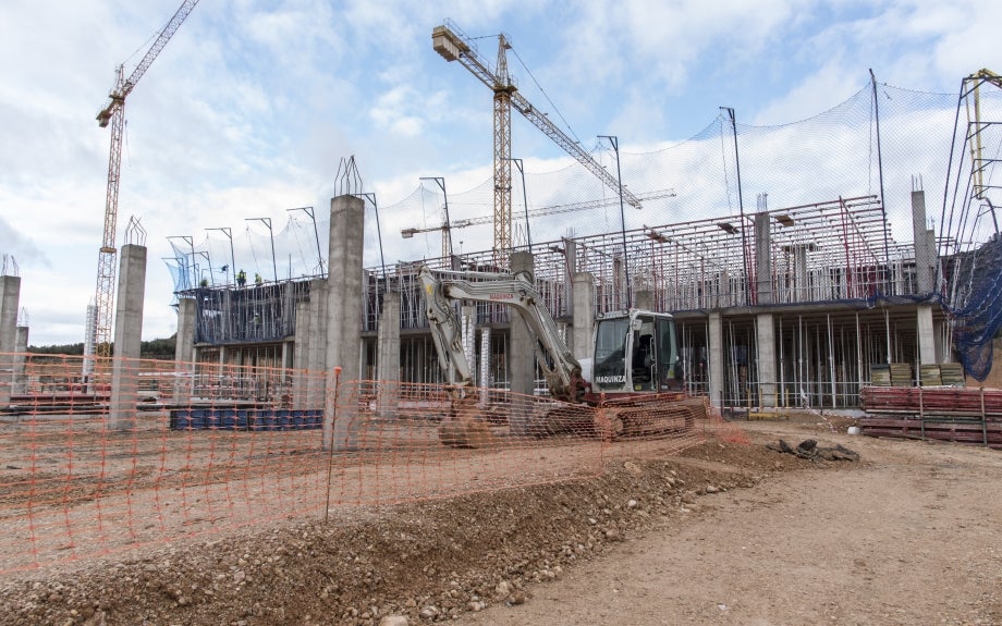 Sanidad resolverá el contrato de obras del Hospital de Alcañiz Sanidad resolverá el contrato de obras del Hospital de Alcañiz