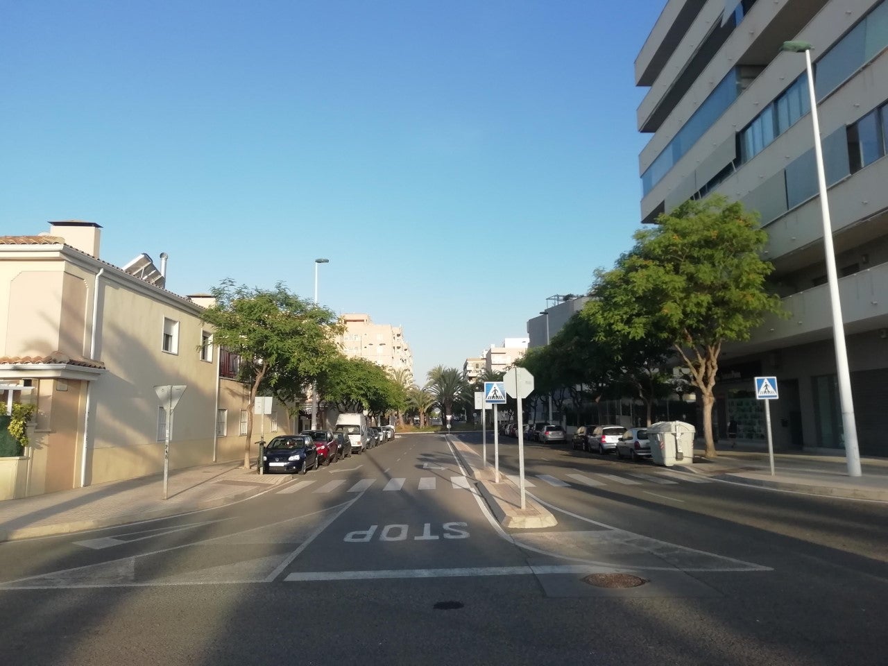 A la espera de una subida del termómetro este jueves la comarca del Baix Vinalopó ronda hoy los 30 grados centígrados A la espera de una subida del termómetro este jueves la comarca del Baix Vinalopó ronda hoy los 30 grados centígrados