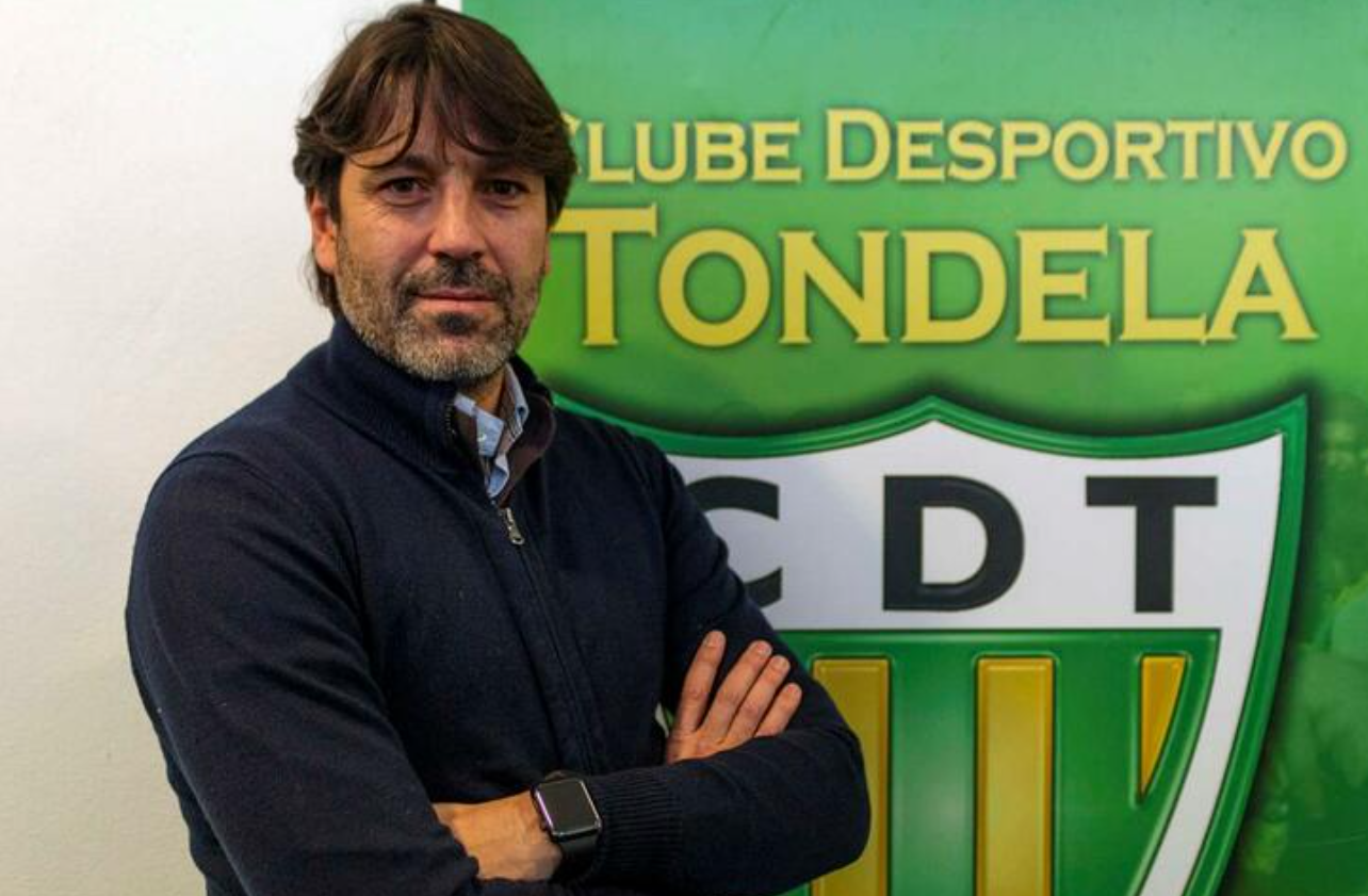 El proyecto deportivo de Belenguer como presidente del Tondela que se ha reanudado en la Liga portuguesa El proyecto deportivo de Belenguer como presidente del Tondela que se ha reanudado en la Liga portuguesa