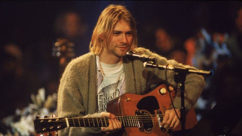 Kurt Cobain durante su concierto m&aacute;s famoso: 'Nirvana Unplugged'