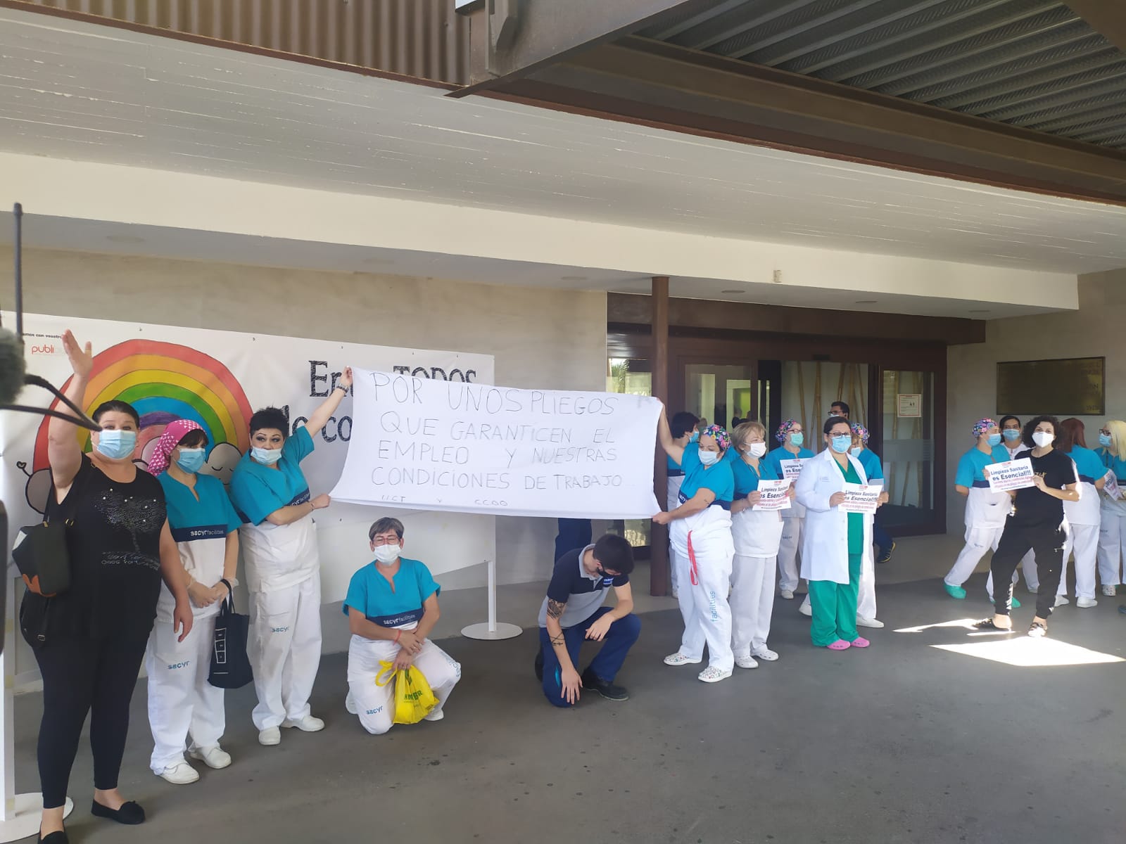 El personal del servicio de limpieza de las áreas de salud de Elche y Elda inicia movilizaciones El personal del servicio de limpieza de las áreas de salud de Elche y Elda inicia movilizaciones