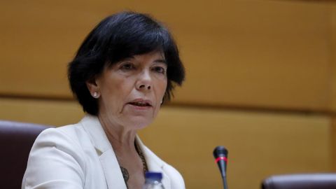 La ministra de Educaci&oacute;n y Formaci&oacute;n Profesional, Isabel Cela&aacute;, al inicio de su comparecencia