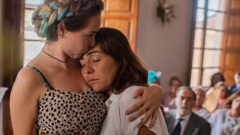 Fotograma de 'La boda de Rosa', pel&iacute;cula de Ic&iacute;ar Bolla&iacute;n protagonizada por Candela Pe&ntilde;a