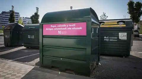 Contender de ropa, calzado y textil La comarca de Pamplona aumenta su número de contenedores