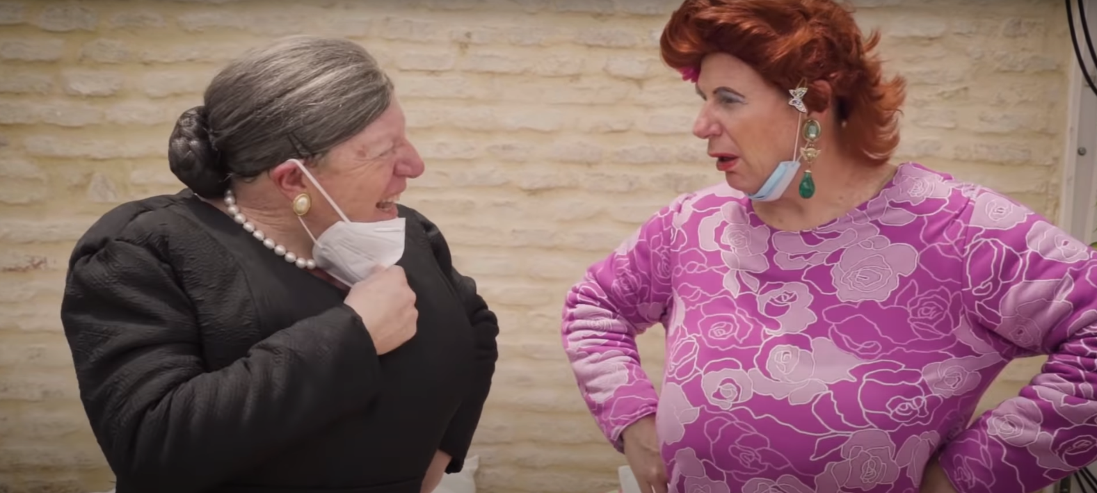 Los Morancos lanzan una canción sobre la 'nueva normalidad': "Sin la mascarilla, hay Covid 'pa' ti y 'pa' mi" Los Morancos lanzan una canción sobre la 'nueva normalidad': "Sin la mascarilla, hay Covid 'pa' ti y 'pa' mi"