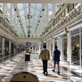 Las grandes superficies abrirán en su totalidad este lunes