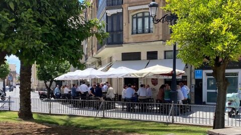 Terrazas llenas este lunes en Sevilla