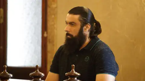 Rafael Pantoja, autor confeso del asesinato de su expareja, Sacramento Roca, durante el juicio Rafael Pantoja, autor confeso del asesinato de su expareja, Sacramento Roca, durante el juicio