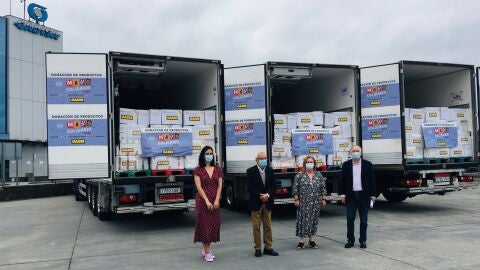 GADIS ENTREGA MAYO SOLIDARIO 