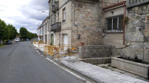 OBRAS DE MELLORA DA ESTRADA OU-154
