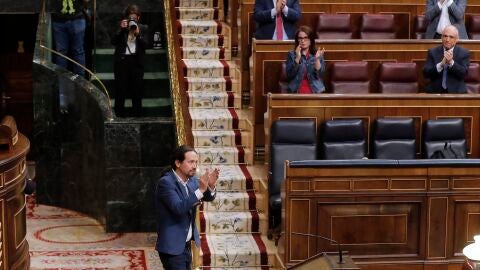 Iglesias, aplaudido en el Congreso