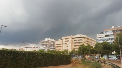 Nubes en Elche.