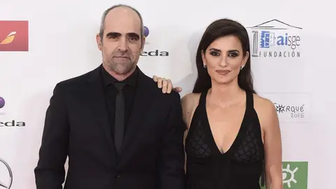 Penélope Cruz y Luis Tosar, en los Premios Forqué del año 2016 Penélope Cruz y Luis Tosar, en los Premios Forqué del año 2016