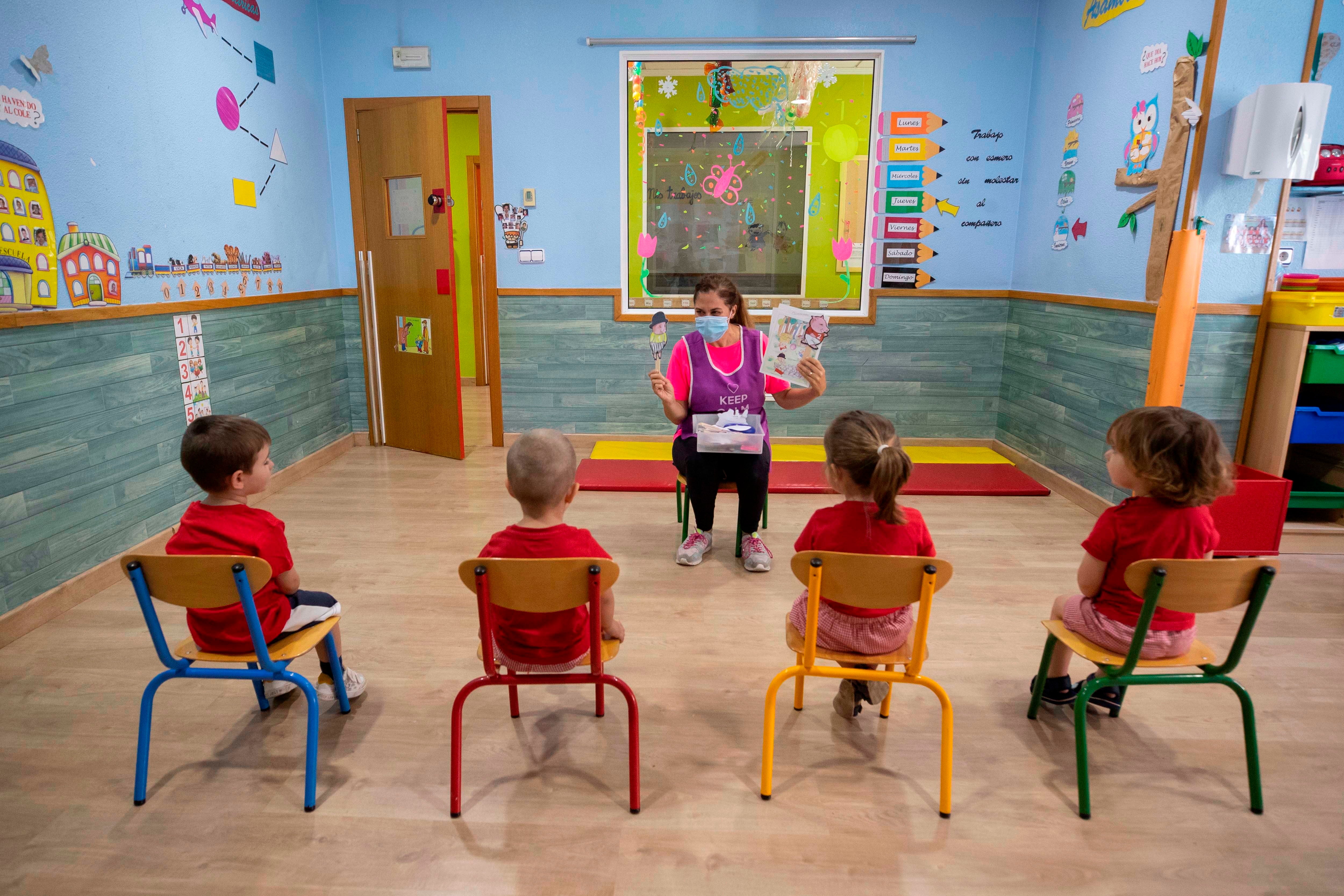 La plataforma 0-3 critica la "falta de planificación" y el "maltrato sistemático" a ese ciclo educativo La plataforma 0-3 critica la "falta de planificación" y el "maltrato sistemático" a ese ciclo educativo