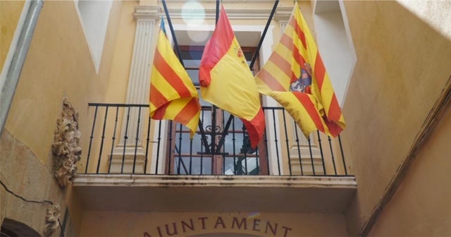 El Ayuntamiento de la Vila Joiosa liquida el ejercicio de 2019 con un superávit de 1,7 millones de euros que destinará a paliar los efectos de la COVID-19 El Ayuntamiento de la Vila Joiosa liquida el ejercicio de 2019 con un superávit de 1,7 millones de euros que destinará a paliar los efectos de la COVID-19