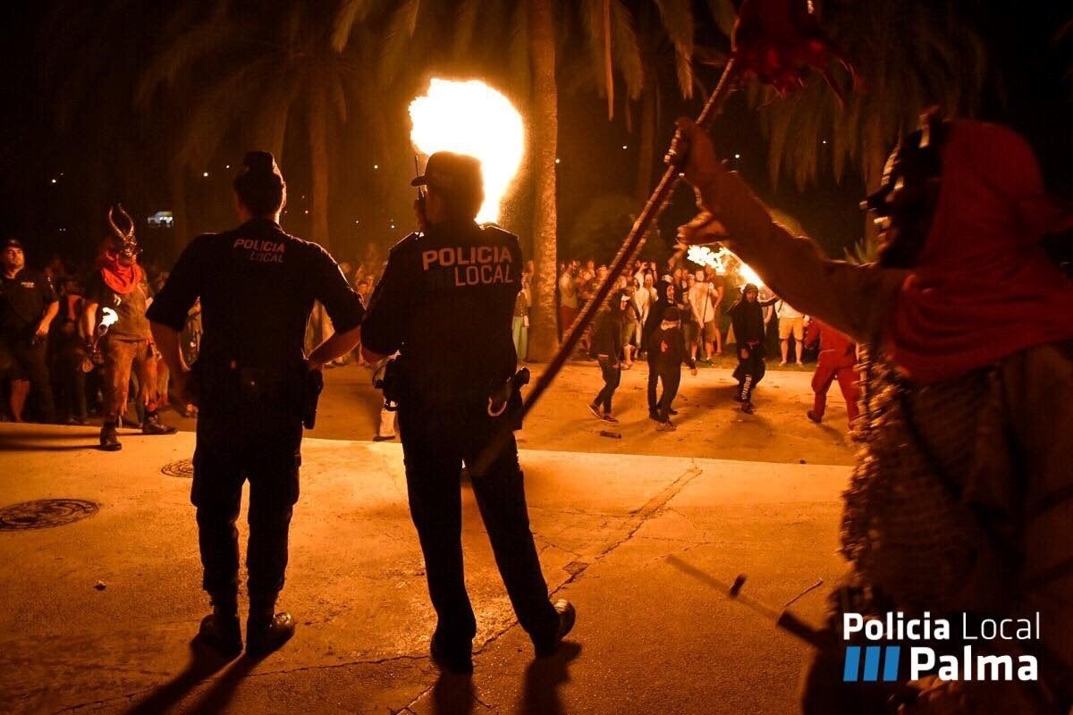 El Ayuntamiento de Palma no permitirá el acceso a las playas la noche de San Juan El Ayuntamiento de Palma no permitirá el acceso a las playas la noche de San Juan