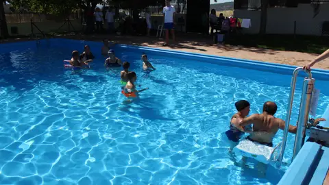 Piscina en Bornos Piscina en Bornos