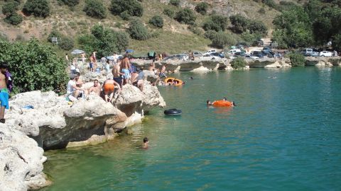Las Lagunas de Ruidera ya han abierto para recibir visitantes y ba&ntilde;istas