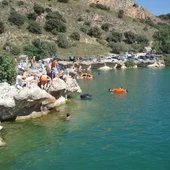 Las Lagunas de Ruidera ya han abierto para recibir visitantes y bañistas Las Lagunas de Ruidera ya han abierto para recibir visitantes y bañistas
