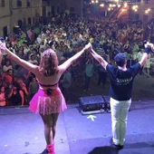 Orquesta en una fiesta popular Orquesta en una fiesta popular