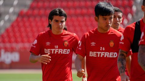 Luka Romero, junto a Take Kubo