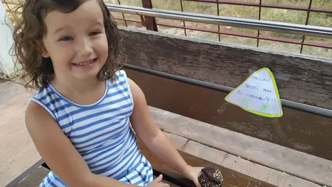 Triana y el pastel Triana y el pastel