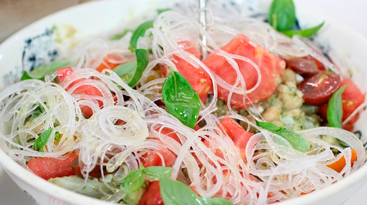 Las recetas de Robin Food: Ensalada de bacalao 'chiringuito' Las recetas de Robin Food: Ensalada de bacalao 'chiringuito'