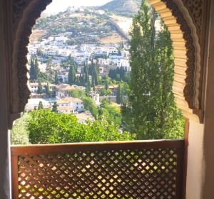 La Alhambra a solas La Alhambra a solas