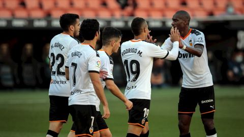 El Valencia logra la victoria ante Osauna