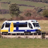 Tren de la FEVE Tren de la FEVE