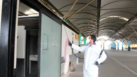 Desinfección del Recinto de Ferias y Mercados de Castellón. MERCADO DEL LUNES