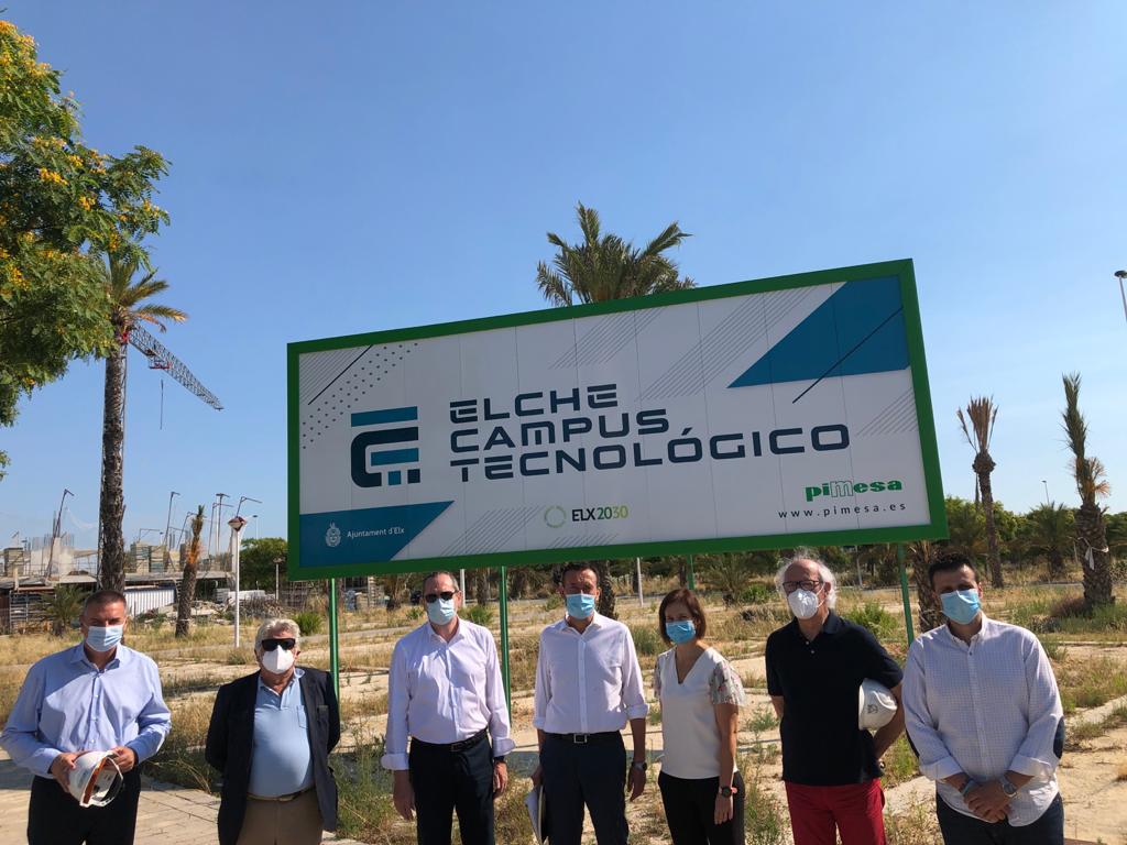 Los dos primeros edificios del Campus Tecnológico del parque empresarial de Elche estarán finalizados en marzo de 2021 Los dos primeros edificios del Campus Tecnológico del parque empresarial de Elche estarán finalizados en marzo de 2021