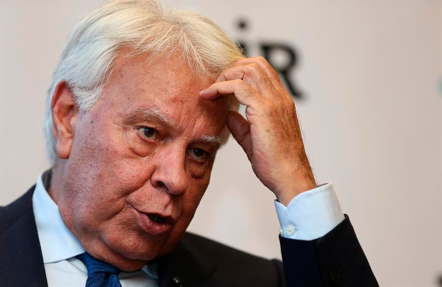 Felipe González, contra el populismo: "La palabra que más usa el caudillismo populista es la libertad" Felipe González, contra el populismo: "La palabra que más usa el caudillismo populista es la libertad"