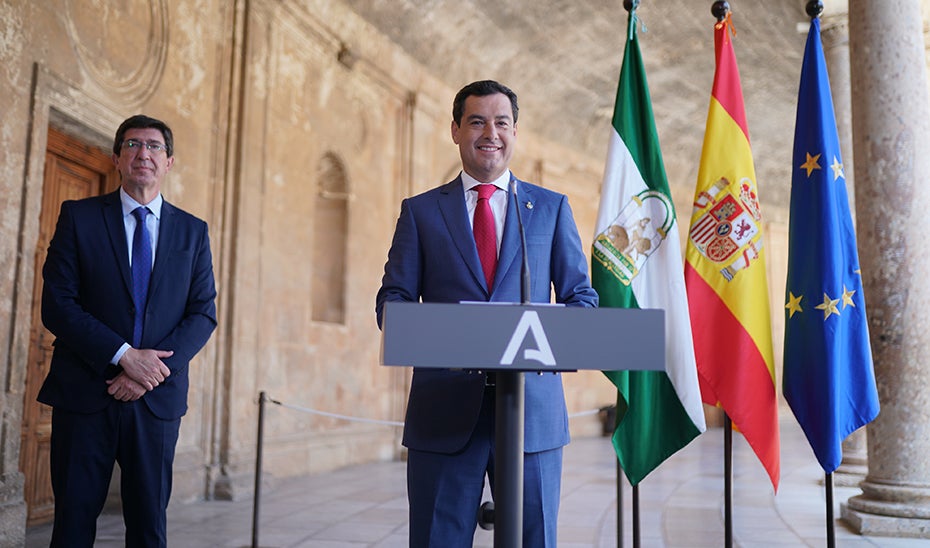 Siga en directo la rueda de prensa del presidente de la Junta de Andalucía, Juan Manuel Moreno. Siga en directo la rueda de prensa del presidente de la Junta de Andalucía, Juan Manuel Moreno.