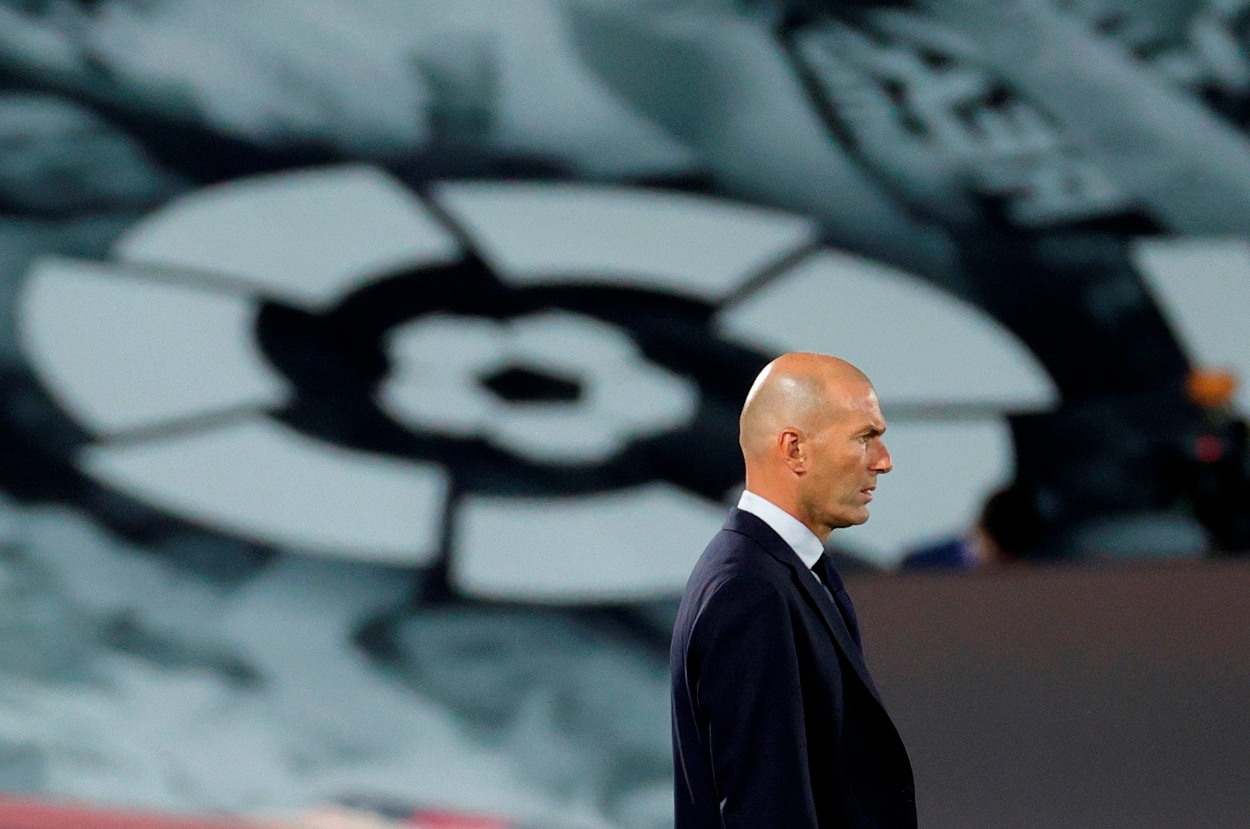 Zidane: "No voy a entrenar 20 años; mi futuro es lo de menos" Zidane: "No voy a entrenar 20 años; mi futuro es lo de menos"