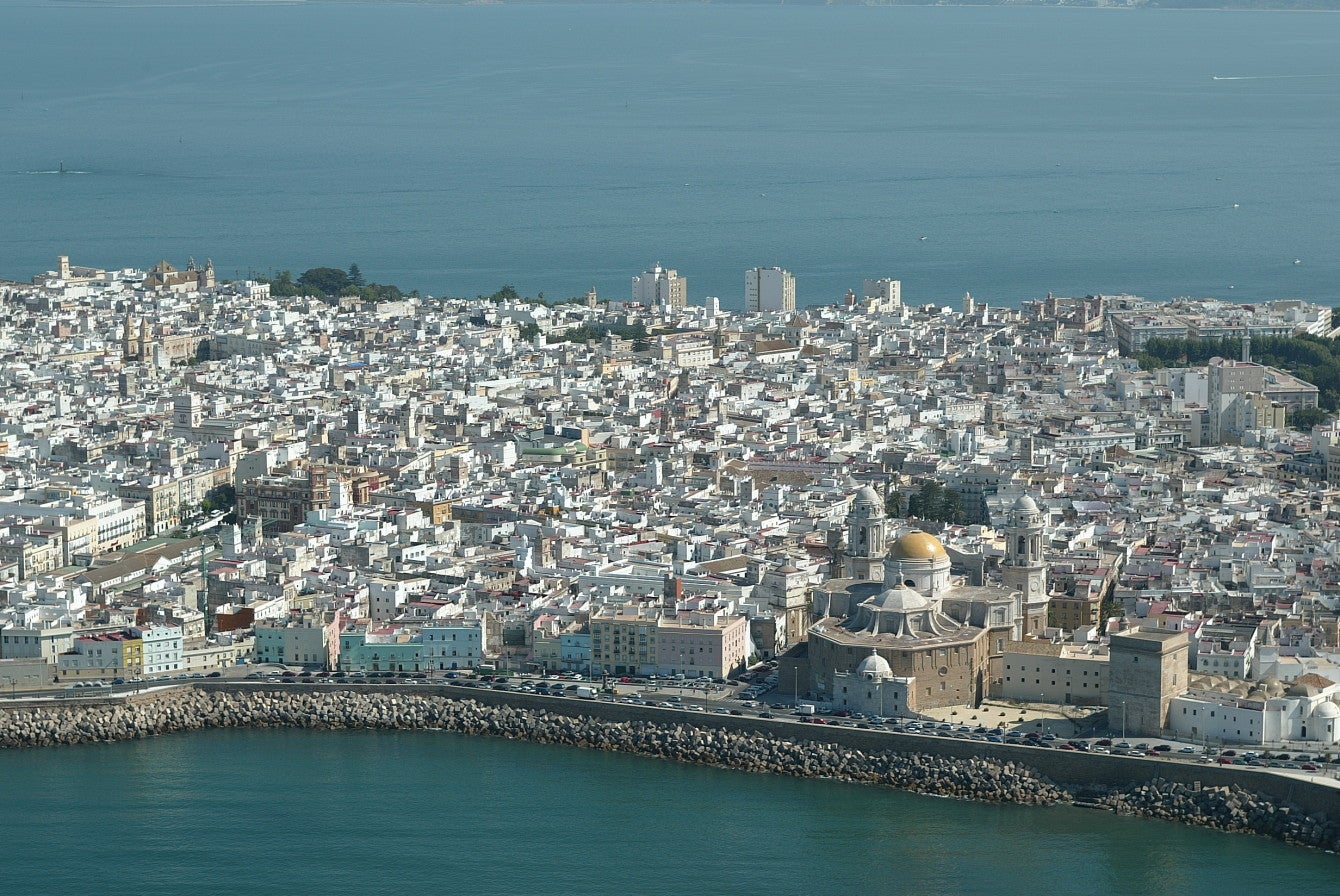 Cádiz ya nota en los hoteles la apertura de la movilidad: "Es el inicio de la recuperación del turismo" Cádiz ya nota en los hoteles la apertura de la movilidad: "Es el inicio de la recuperación del turismo"