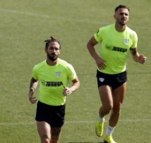 Momento del entrenamiento del Málaga CF Momento del entrenamiento del Málaga CF