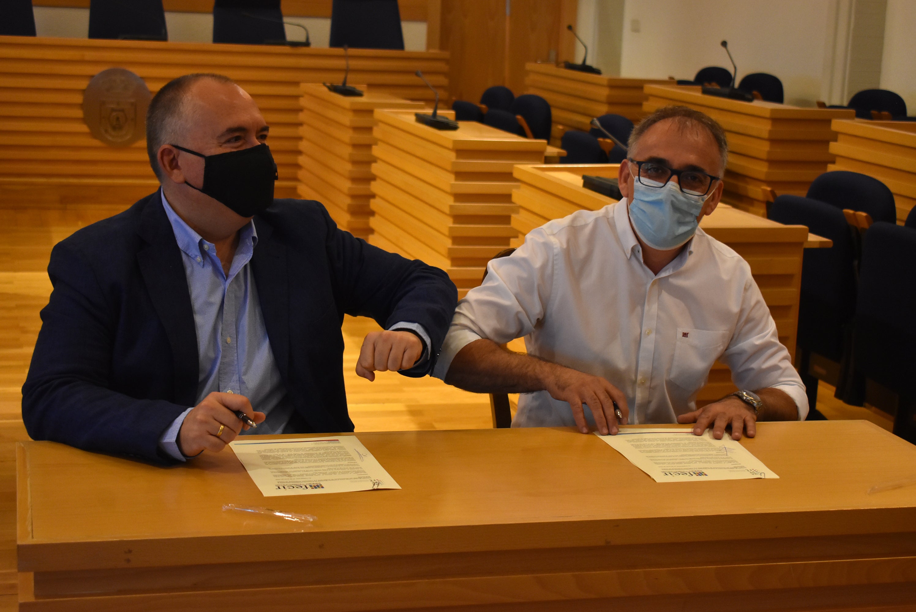 Impefe y Fecir firman un acuerdo para asesorar a empresas y autónomos de Ciudad Real ante la Covid-19 Impefe y Fecir firman un acuerdo para asesorar a empresas y autónomos de Ciudad Real ante la Covid-19