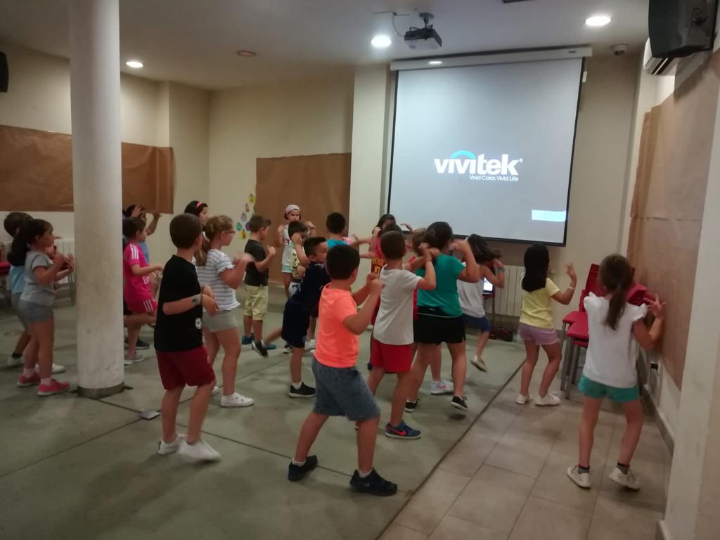 L'esport català exigeix al govern que rectifiqui una reobertura que "no té ni cap ni peus" L'esport català exigeix al govern que rectifiqui una reobertura que "no té ni cap ni peus"