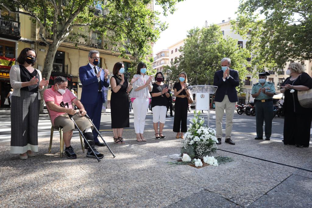 Zaragoza homenajea a la víctima del terrorismo Jesús Argudo después de 40 años de su asesinato Zaragoza homenajea a la víctima del terrorismo Jesús Argudo después de 40 años de su asesinato